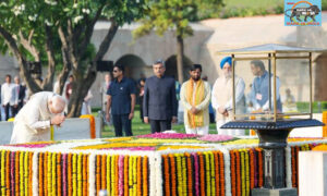 PM Modi bows to Mahatma Gandhi on his Jayanti